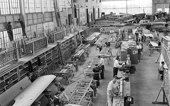 Early London Airport Efforts image